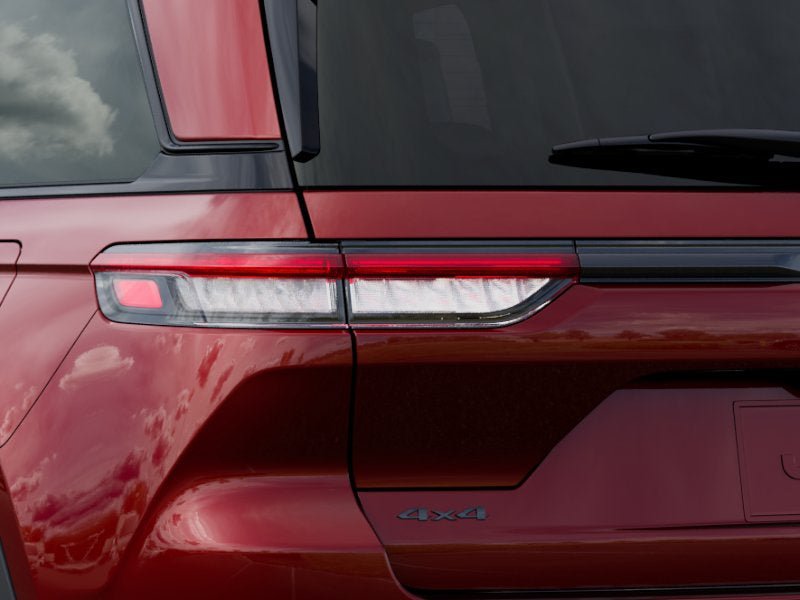 New 2025 Jeep Grand Cherokee Limited w/ Black Appearance Package AWD/4WD image 45