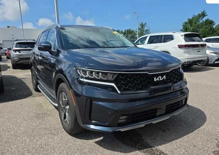 Used 2023 Kia Sorento EX FWD image 4