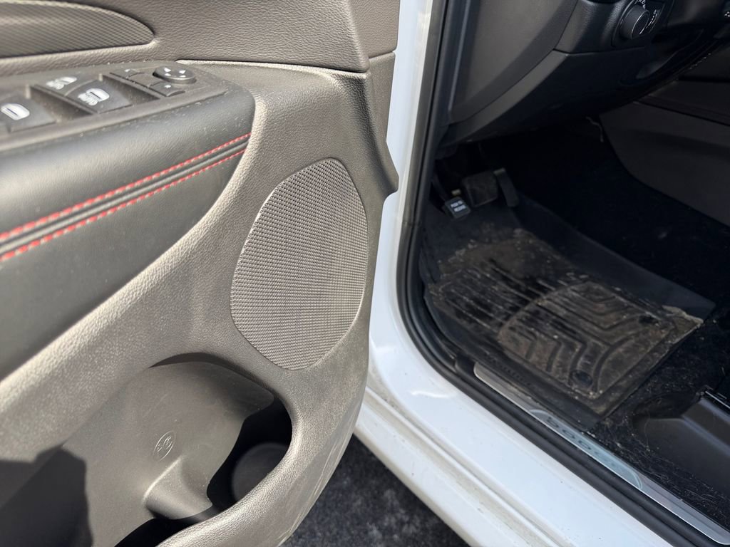 Certified 2025 Dodge Durango GT image 33