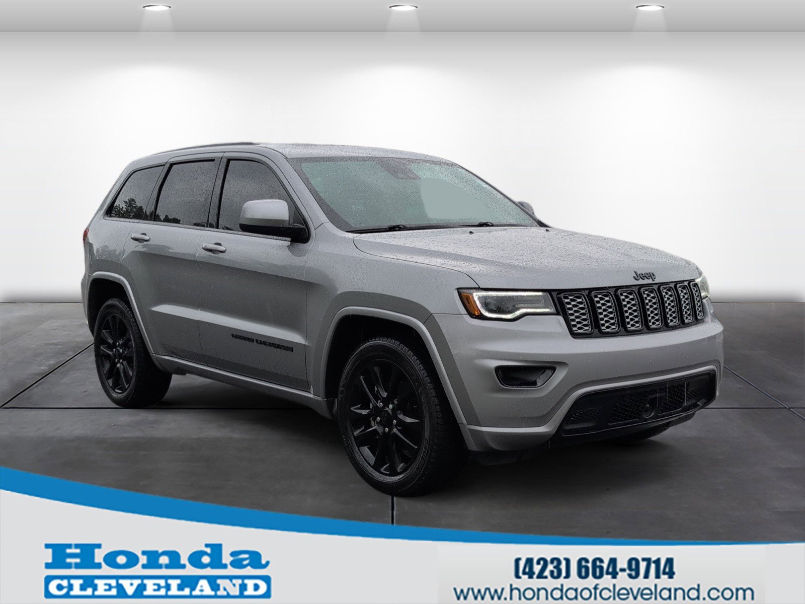 Used 2020 Jeep Grand Cherokee Altitude