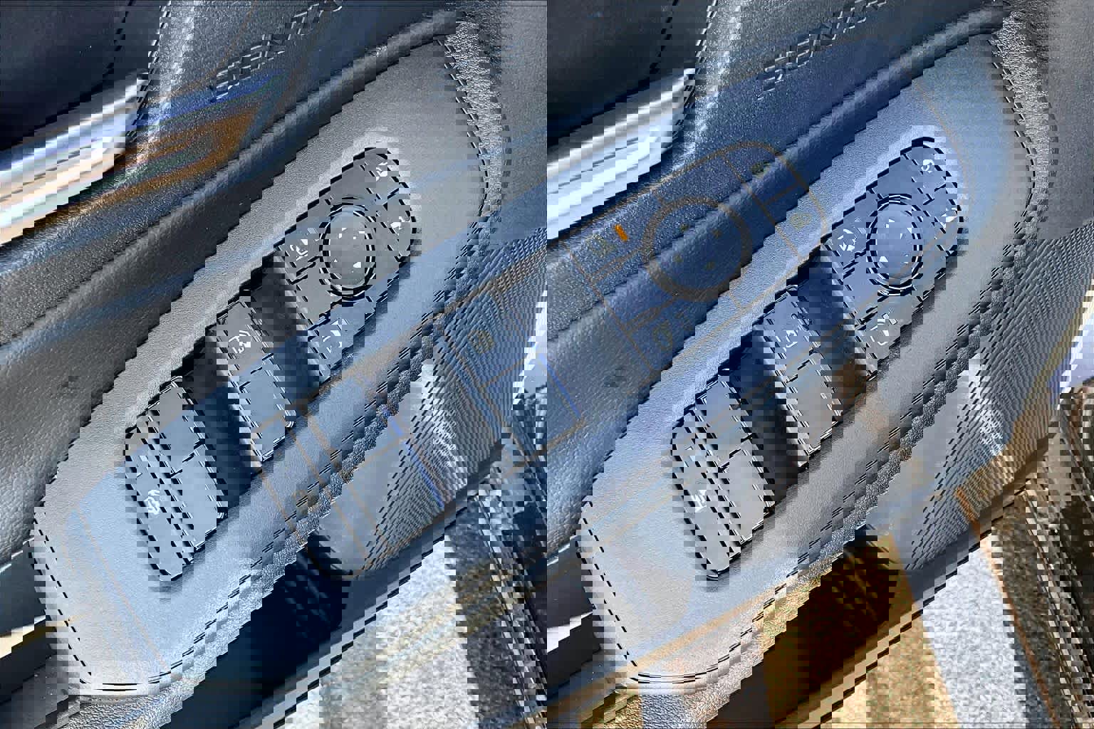 New 2026 Nissan Sentra SV image 19