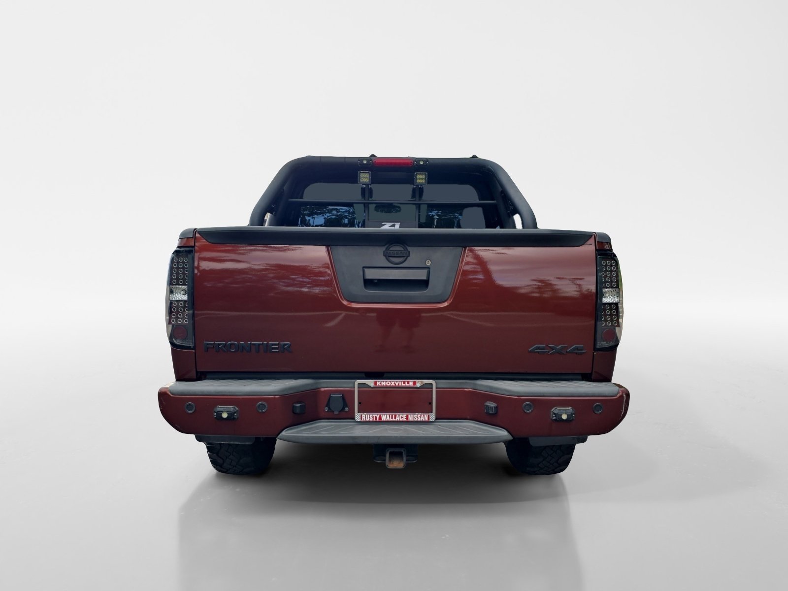 Used 2017 Nissan Frontier PRO-4X AWD/4WD image 4