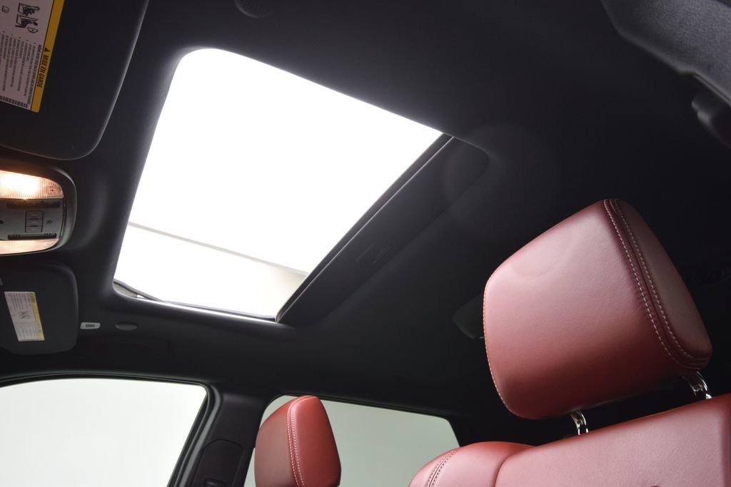 Used 2024 Dodge Durango SRT image 19