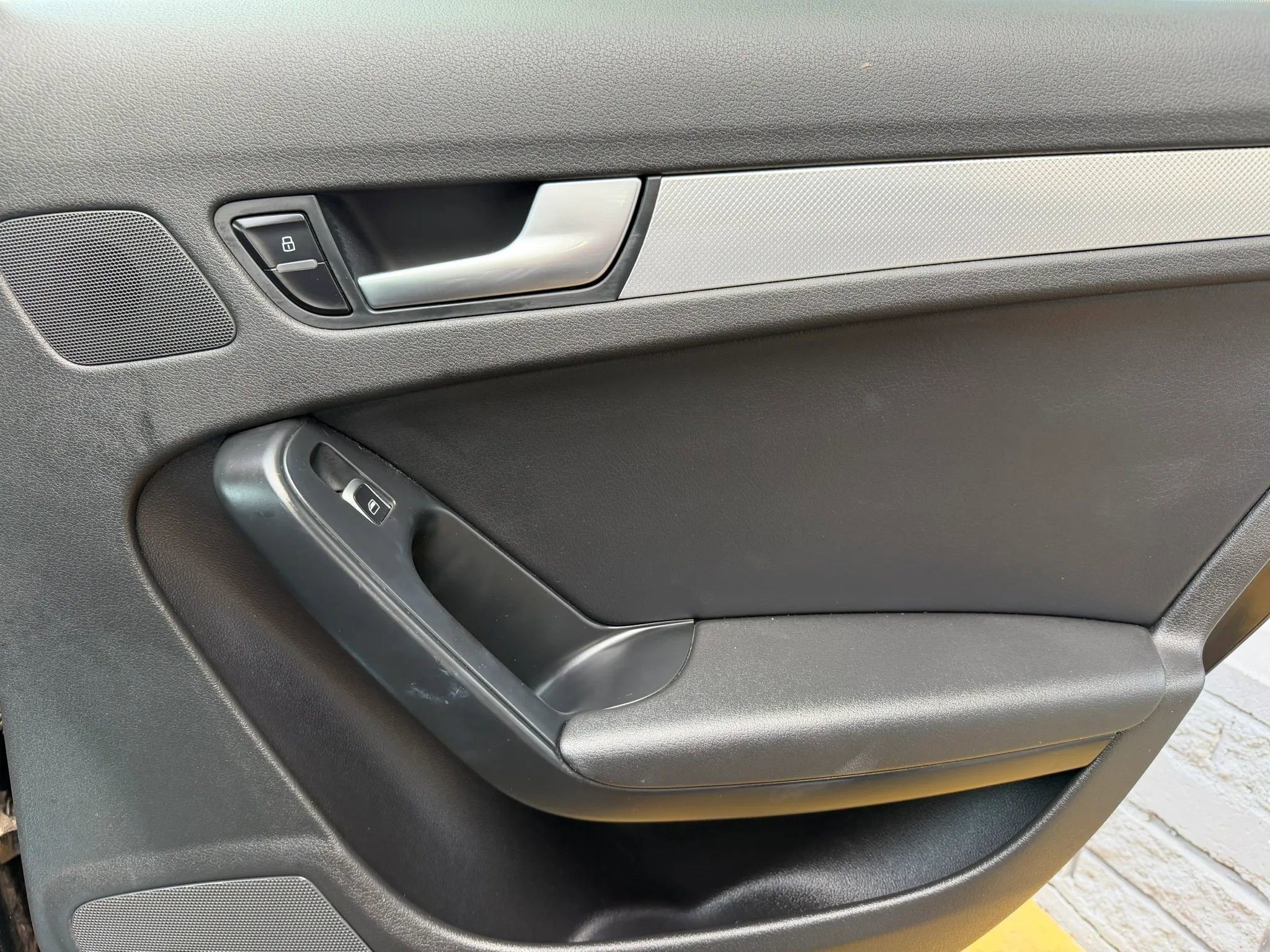 Used 2013 Audi A4 2.0T Premium image 13