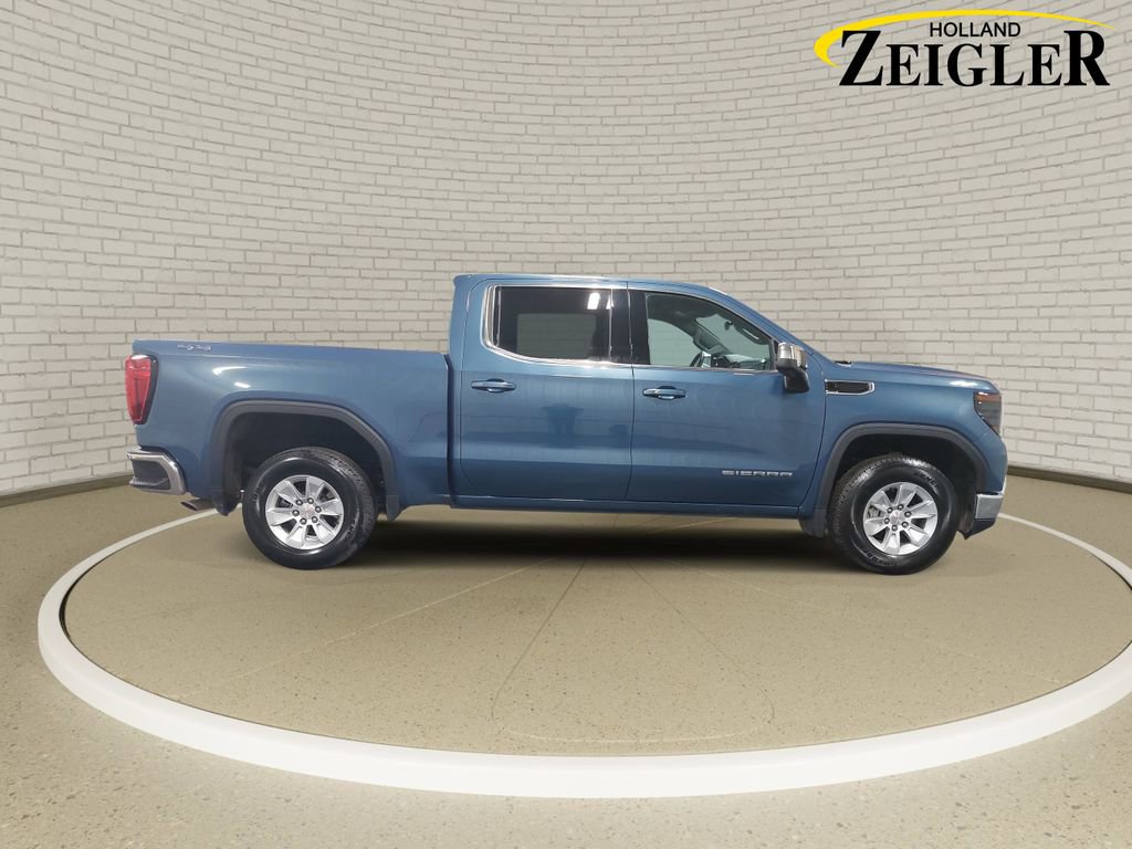 Used 2024 GMC Sierra 1500 SLE w/ Preferred Package AWD/4WD image 4