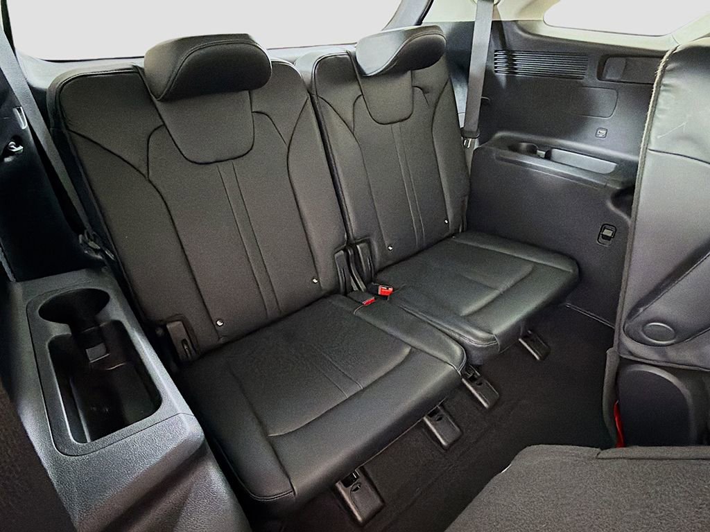 Used 2023 Kia Sorento EX w/ Panoramic Sunroof Package FWD image 29