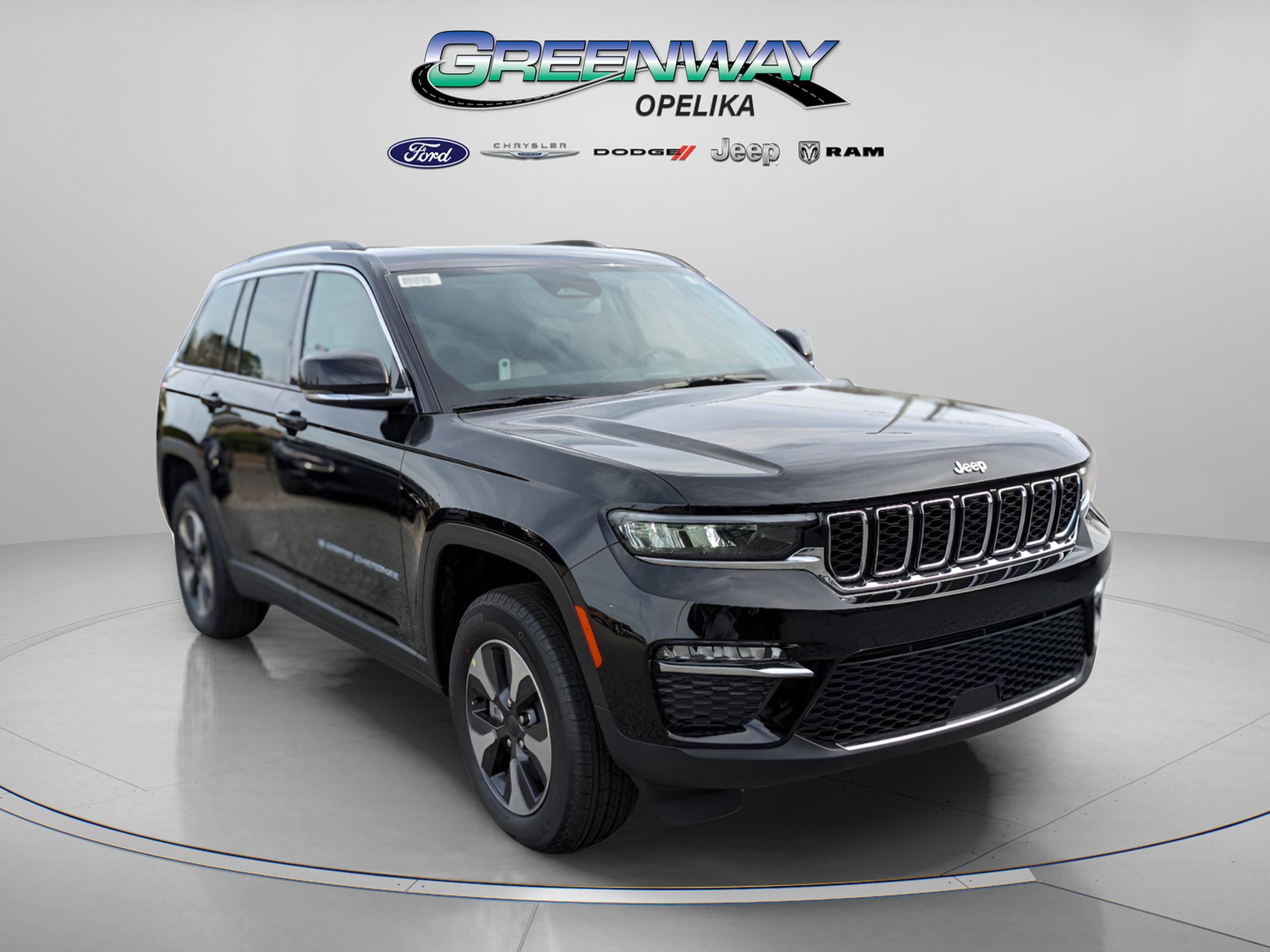 New 2024 Jeep Grand Cherokee Limited 4xe image 2