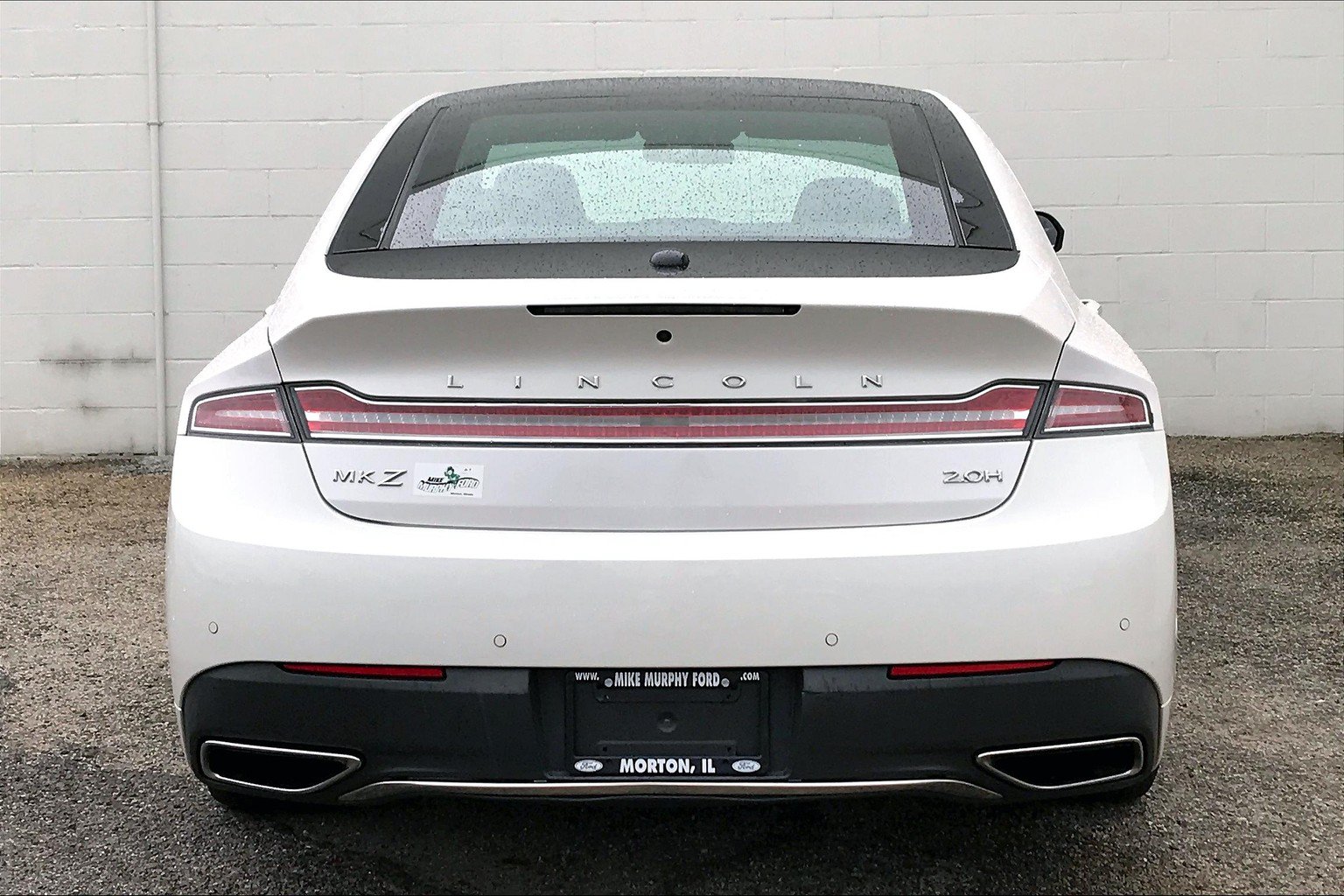 Used 2017 Lincoln MKZ Reserve w/ Technology Package FWD image 4