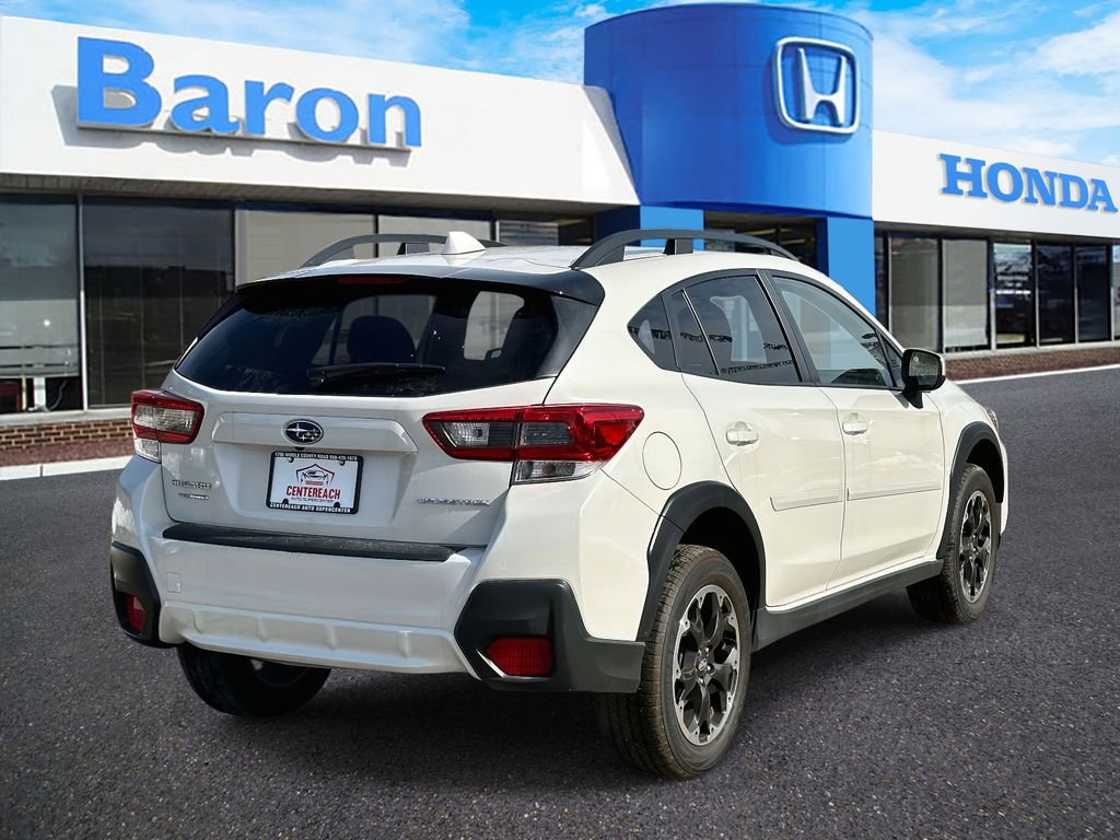 Used 2022 Subaru Crosstrek 2.0i Premium AWD/4WD image 5
