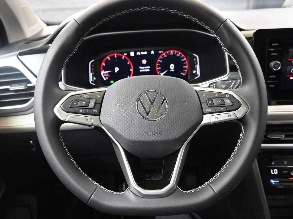 New 2025 Volkswagen Taos SEL image 25