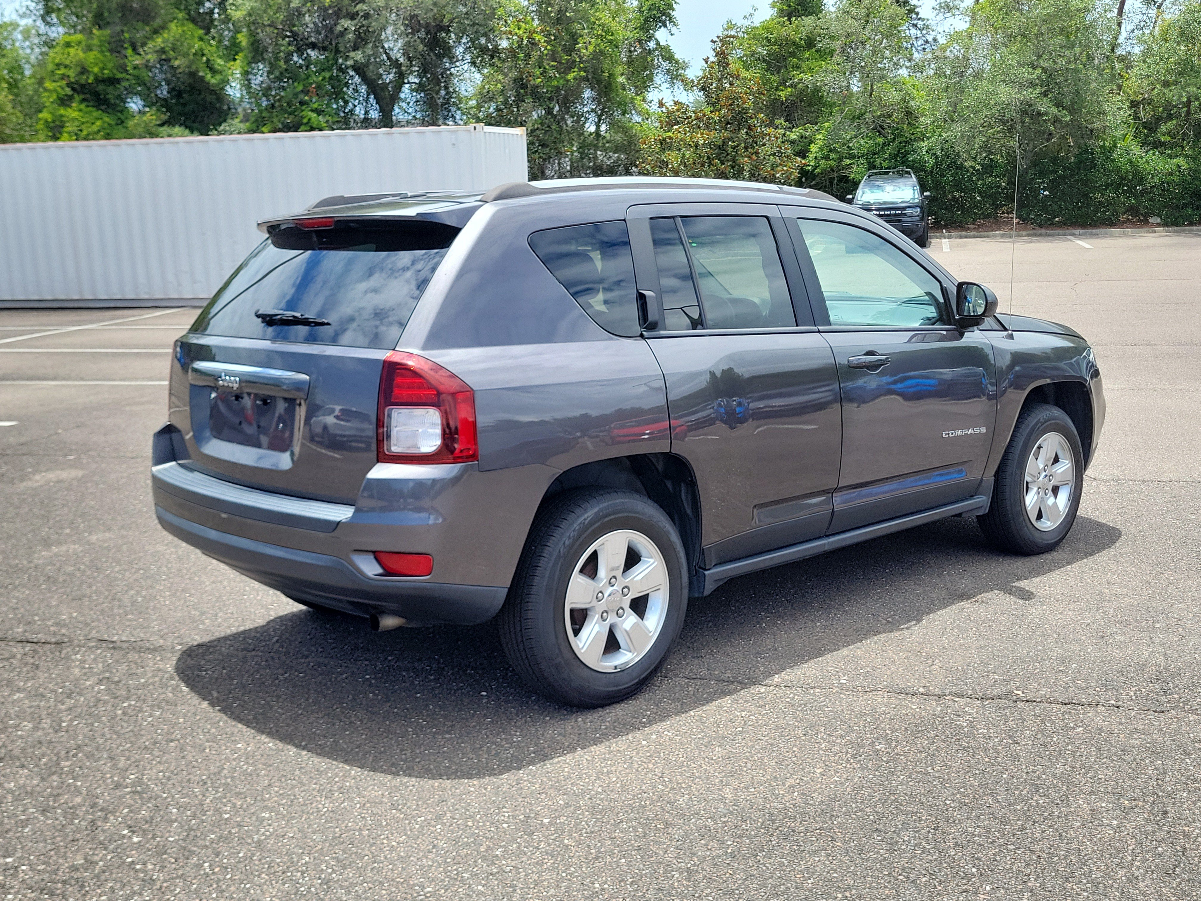 Used 2016 Jeep Compass Sport w/ Power Value Group FWD image 5