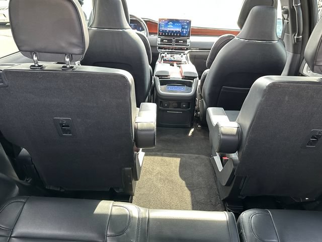 Used 2022 Lincoln Navigator Reserve AWD/4WD image 13