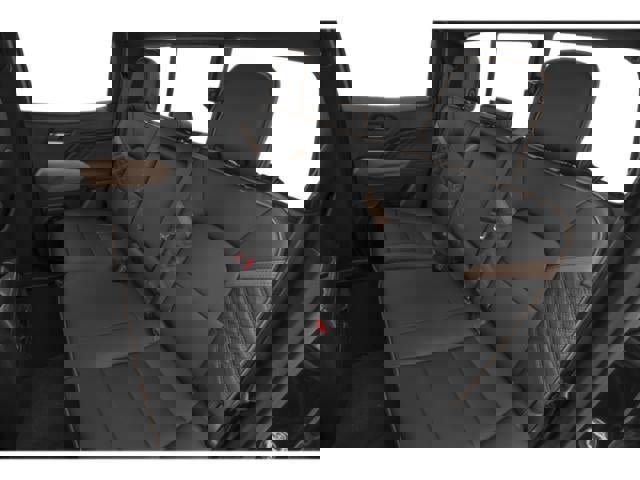 Used 2024 GMC Canyon Denali image 12