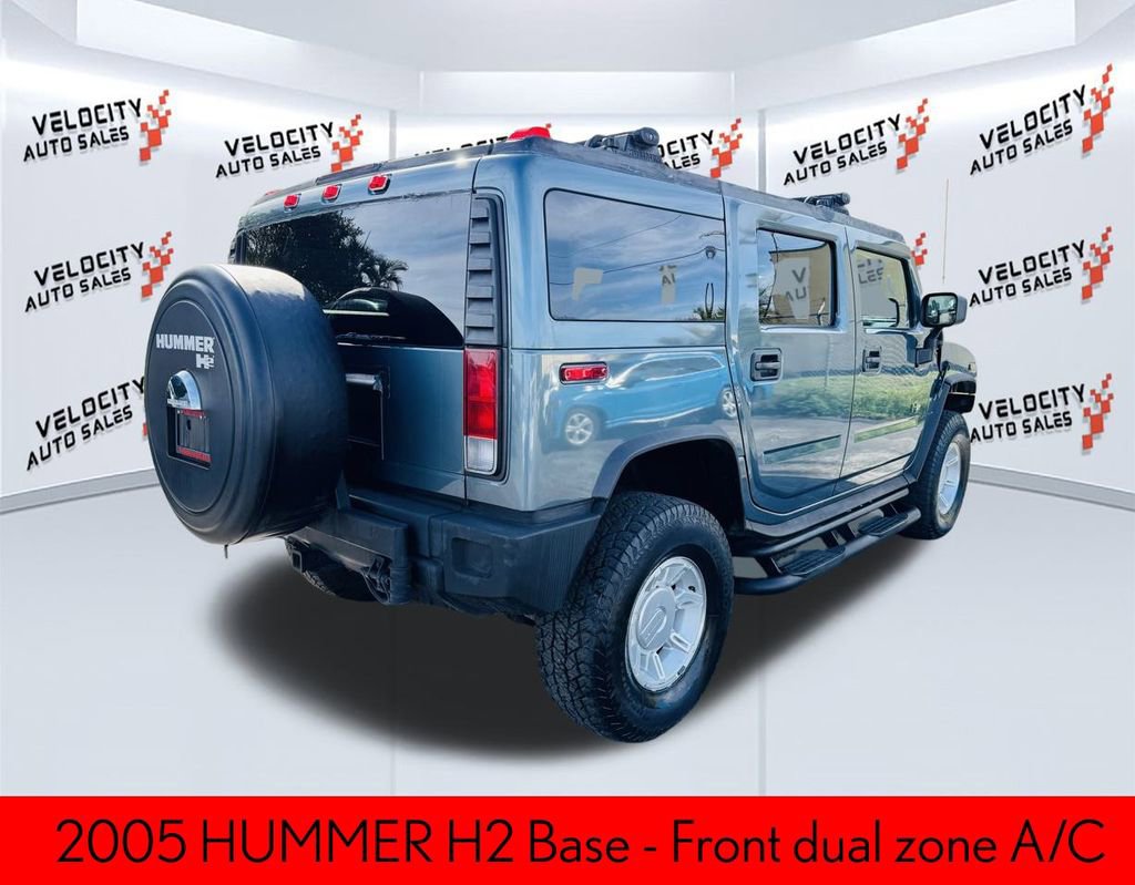 Used 2005 HUMMER H2 4D Sport Utility image 3