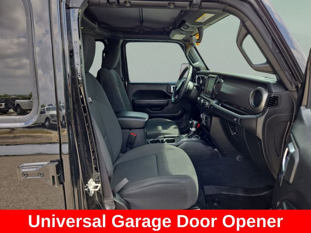 Certified 2022 Jeep Gladiator Sport image 18