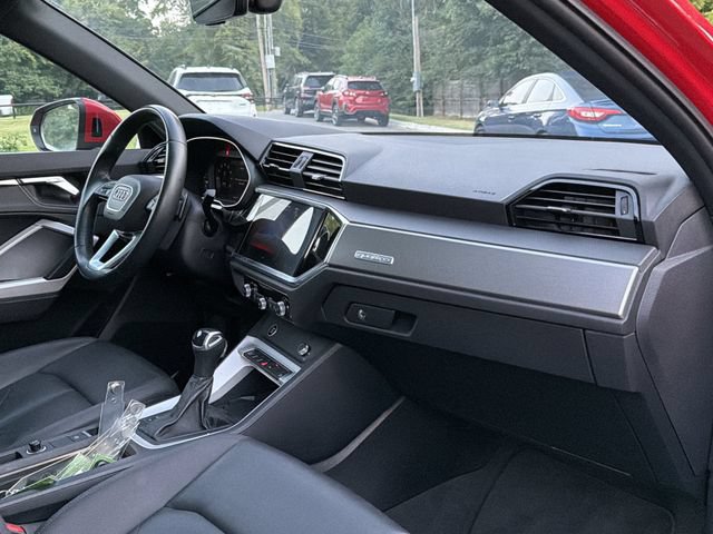 Used 2024 Audi Q3 2.0T Premium AWD/4WD image 18