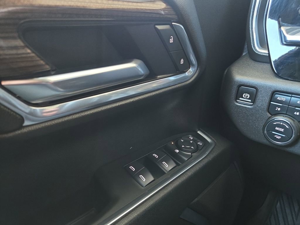 Used 2024 Chevrolet Silverado 1500 LT Trail Boss w/ Protection Package image 19