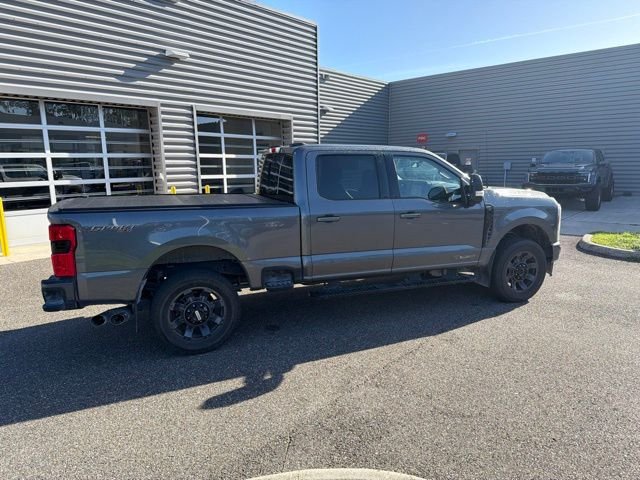 Used 2024 Ford F250 Lariat w/ Sport Appearance Package AWD/4WD image 4