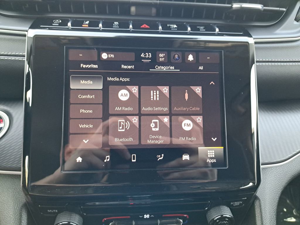 Used 2023 Jeep Grand Cherokee L Laredo image 24