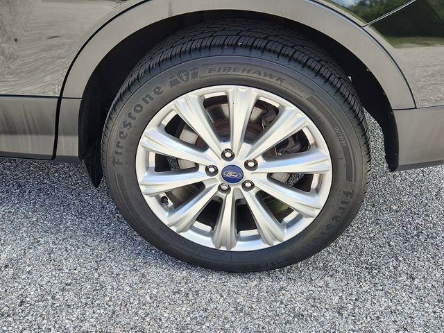 Used 2017 Ford Escape Titanium FWD image 8