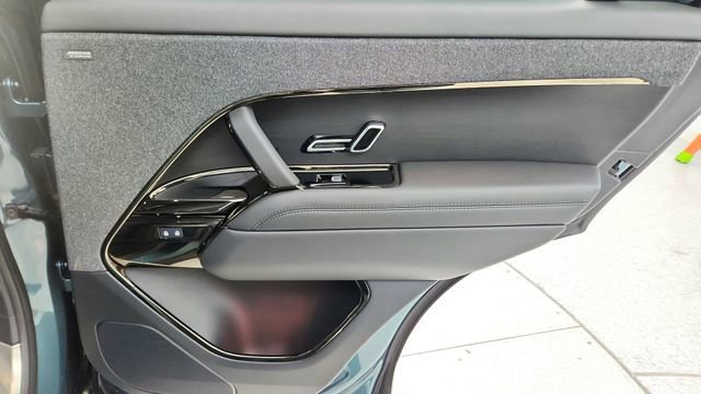 Used 2024 Land Rover Range Rover Sport Dynamic SE image 27