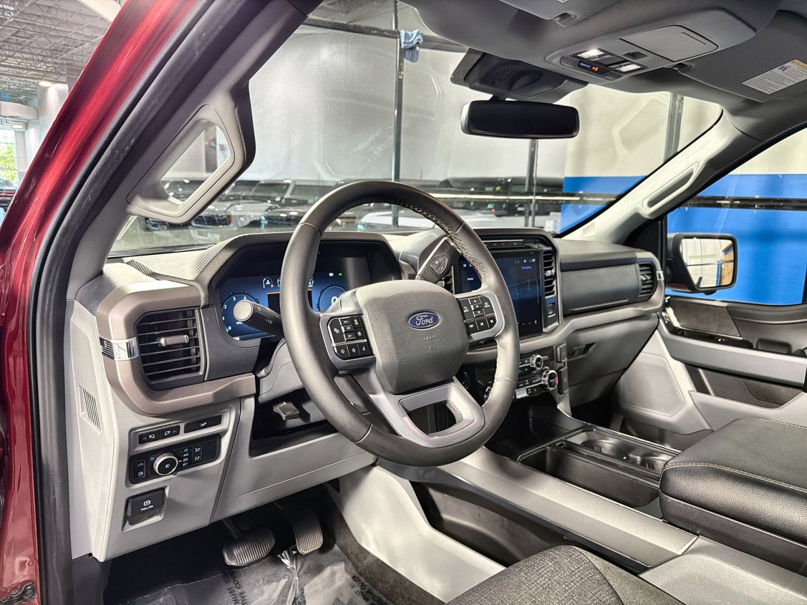 Used 2024 Ford F150 XLT w/ Equipment Group 302A MID image 28