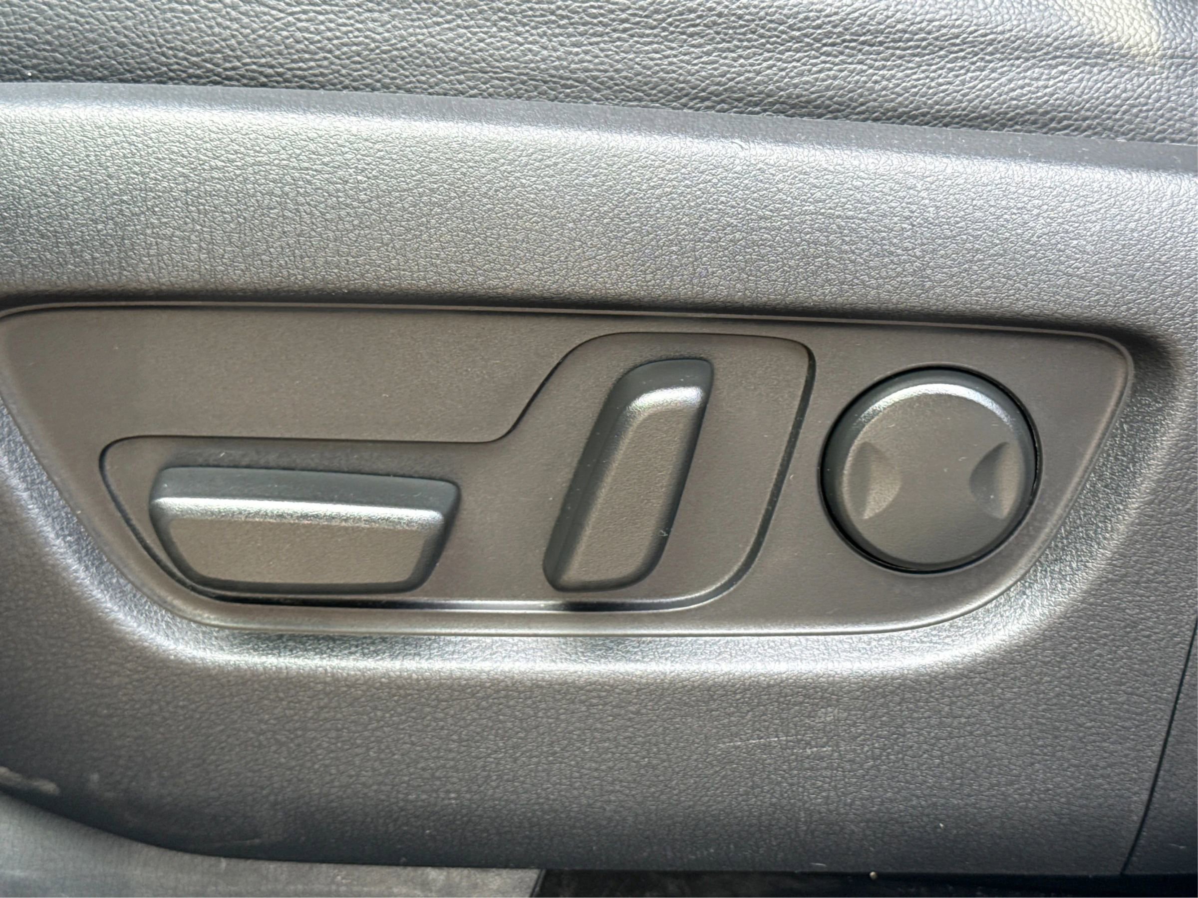 Used 2025 MAZDA CX-90 3.3 Turbo w/ Preferred Package image 39