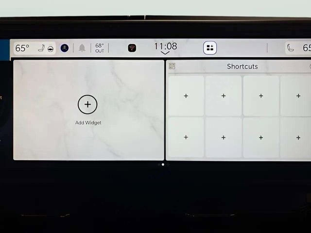 Used 2025 Jeep Wrangler Unlimited Sahara w/ Safety Group image 36