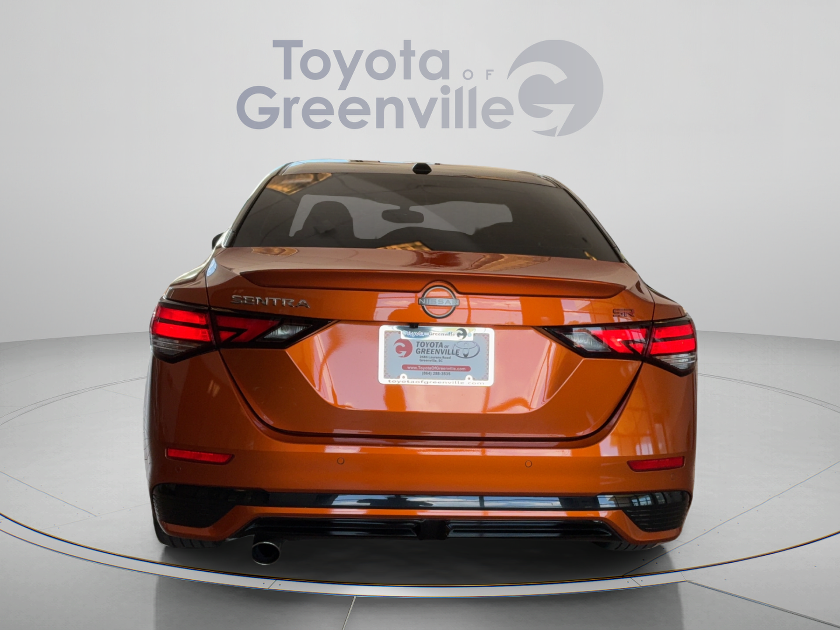 Used 2024 Nissan Sentra SR w/ SR Premium Package FWD image 5