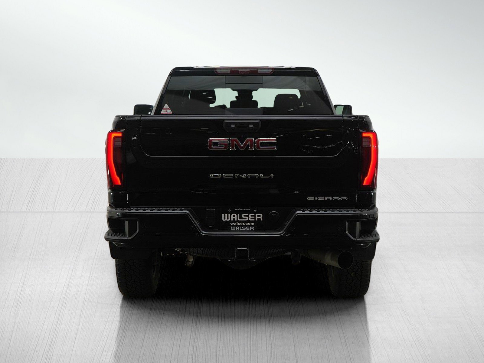 Used 2025 GMC Sierra 2500 Denali w/ Denali Reserve Package image 4