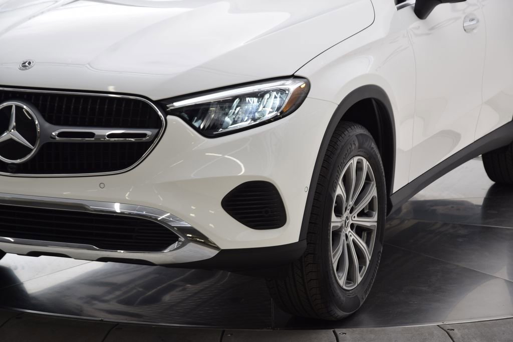 Certified 2026 Mercedes-Benz GLC 300 image 11