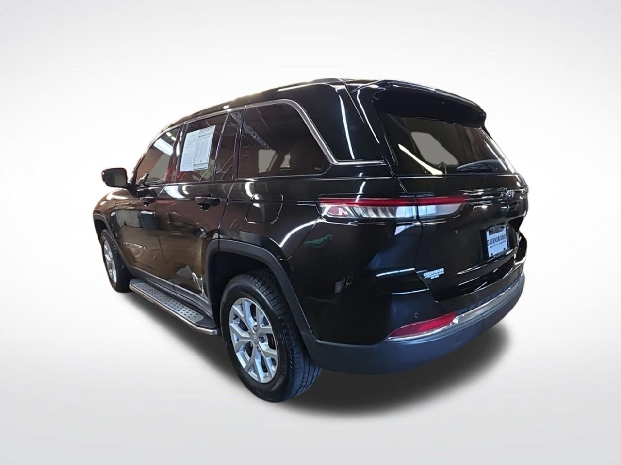 Used 2023 Jeep Grand Cherokee Limited RWD image 5
