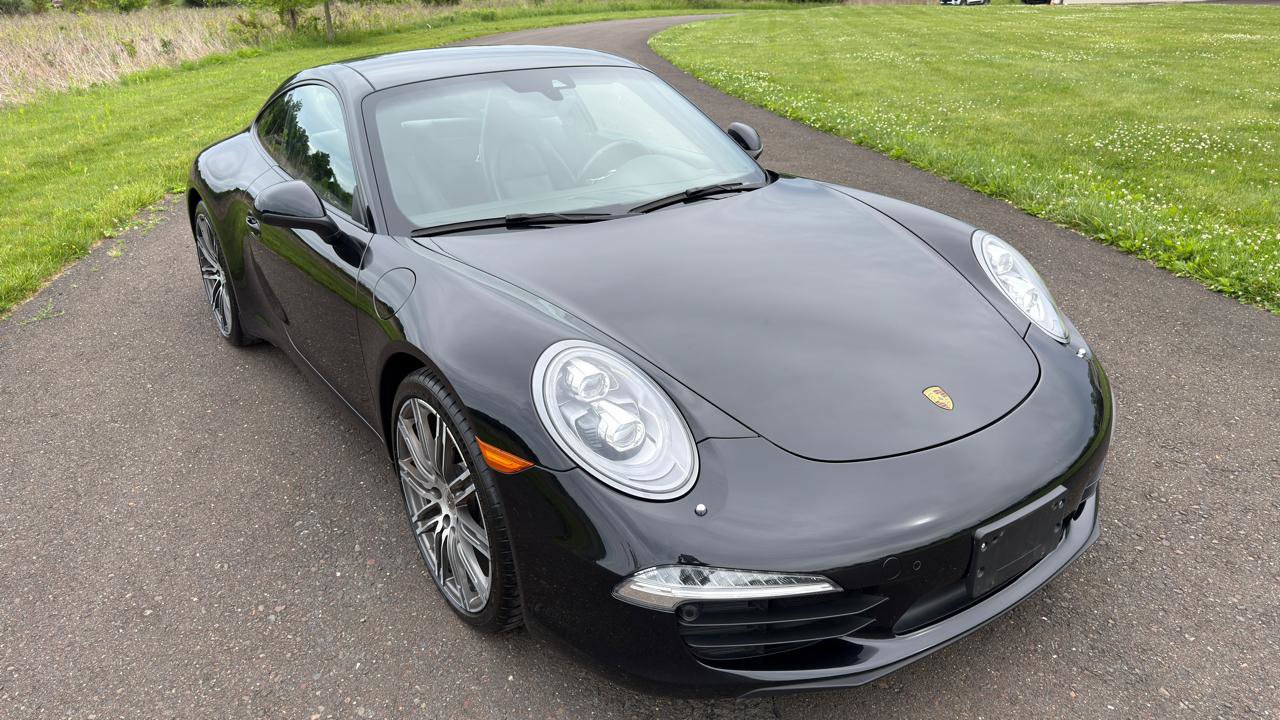 Used 2016 Porsche 911 Carrera Black Edition RWD image 17
