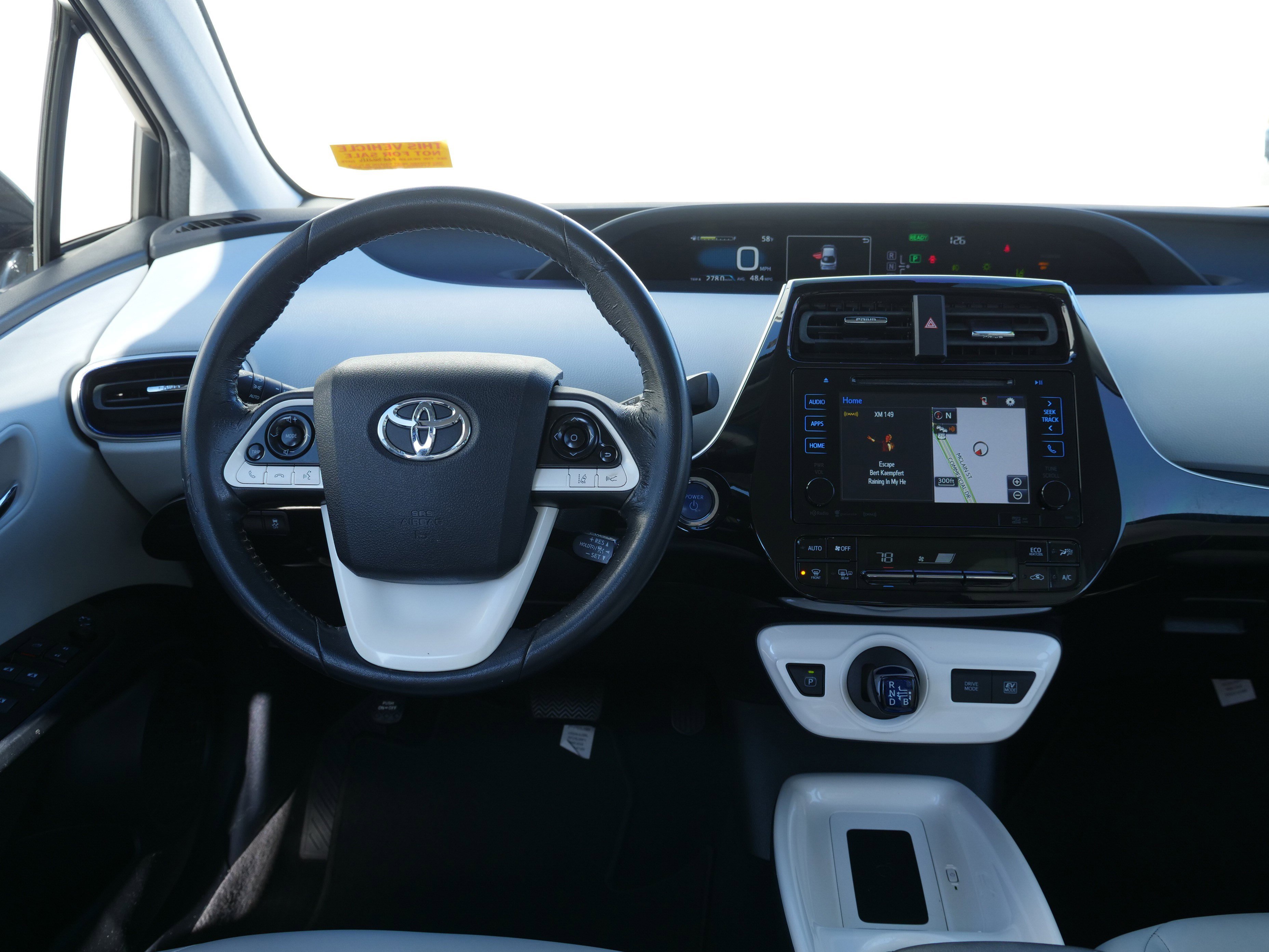 Used 2016 Toyota Prius Four image 17