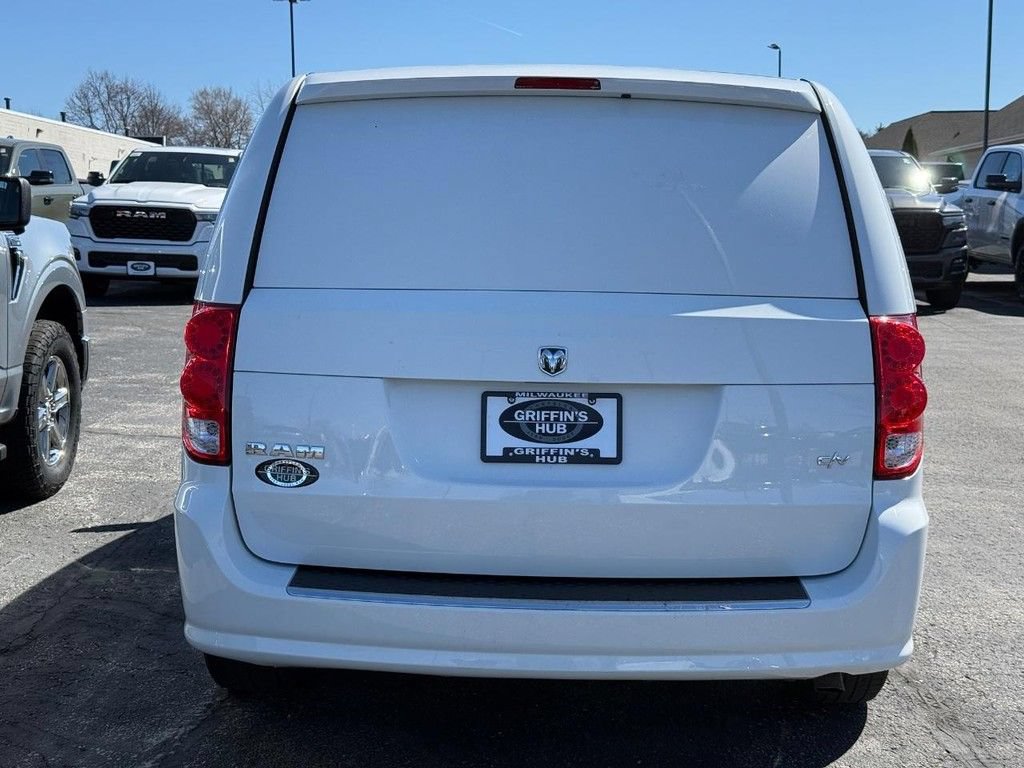 Used 2015 RAM C/V Tradesman FWD image 4