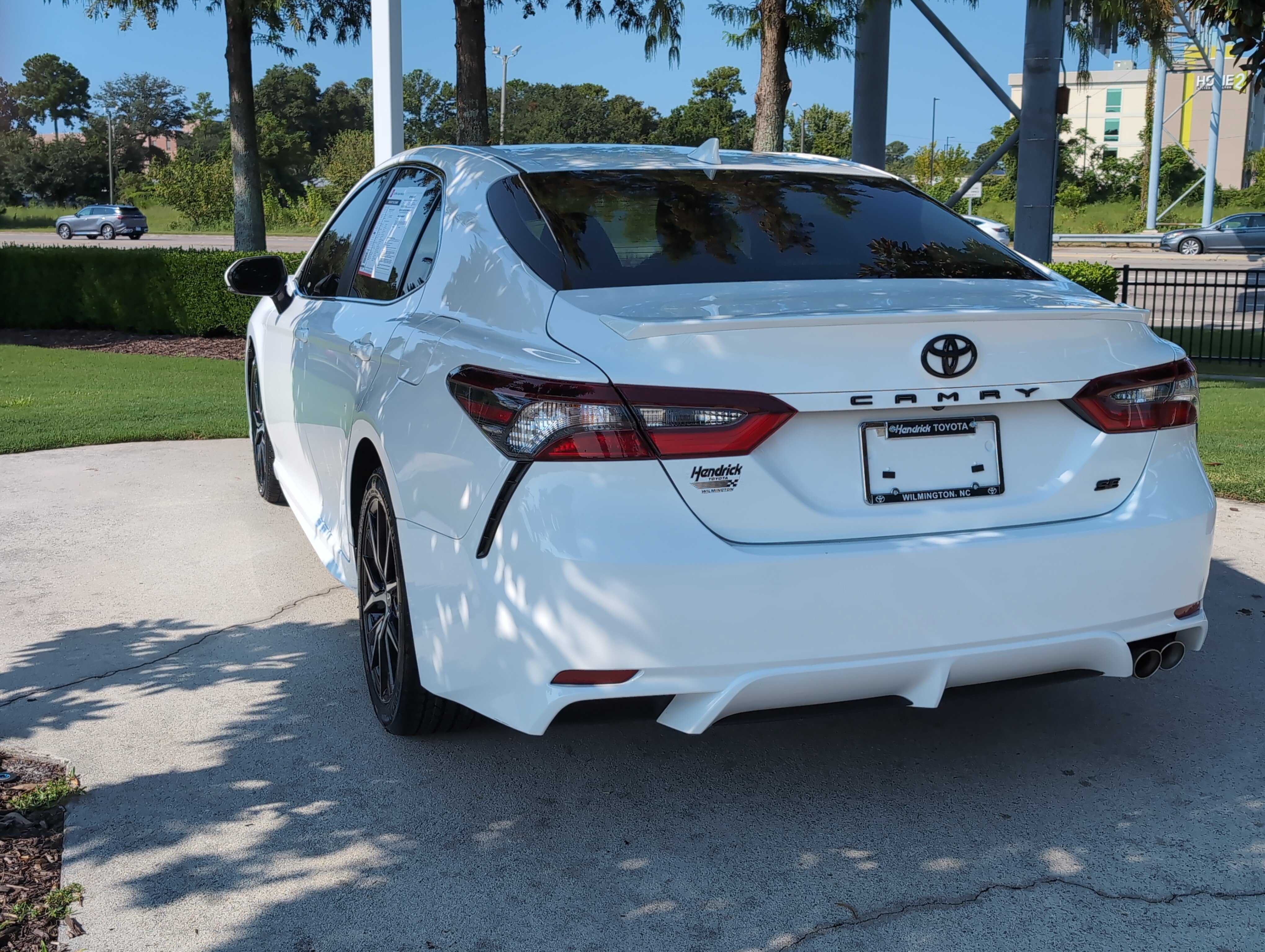 Certified 2024 Toyota Camry SE FWD image 8