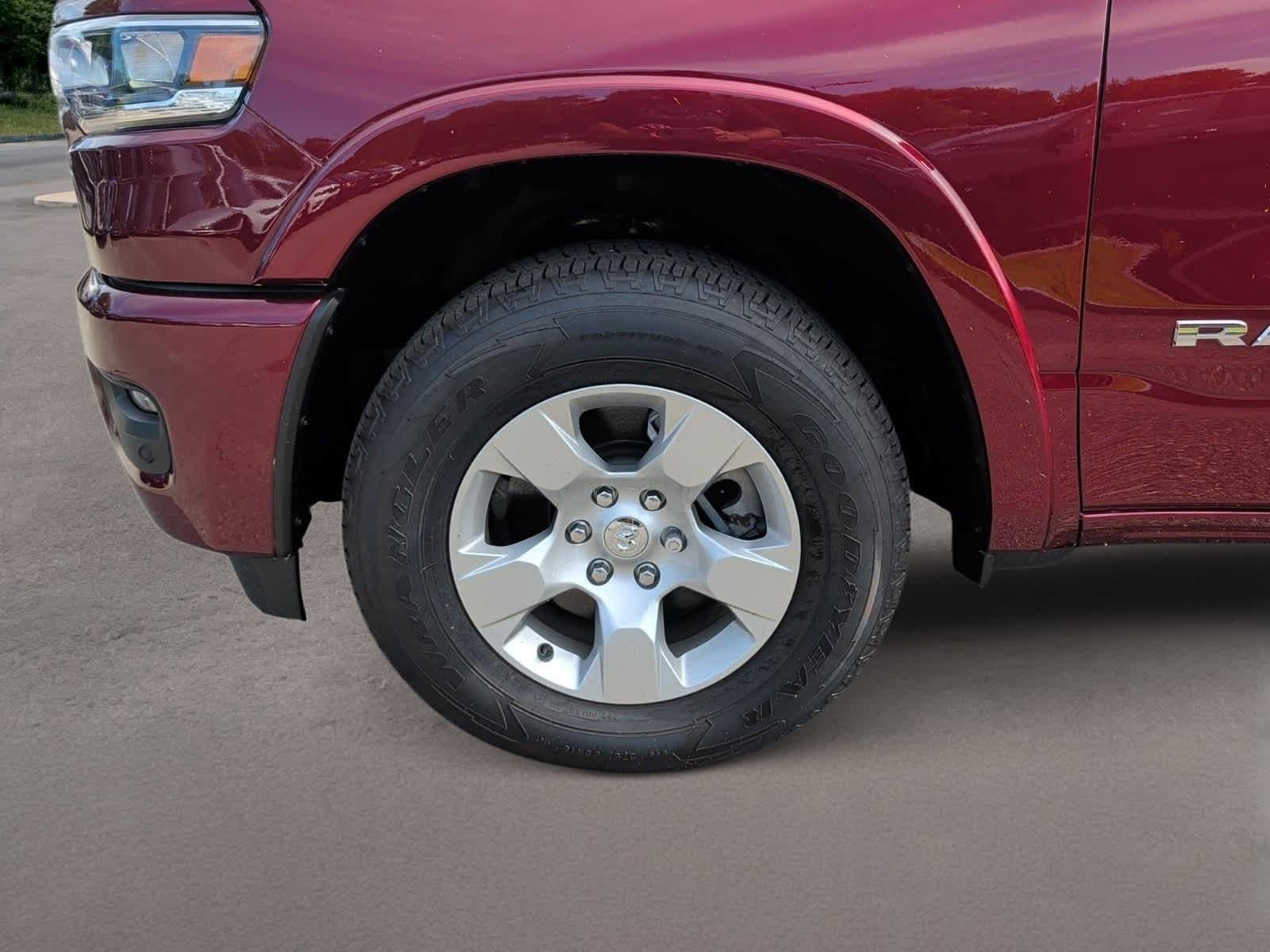 Used 2025 RAM 1500 Big Horn AWD/4WD image 12