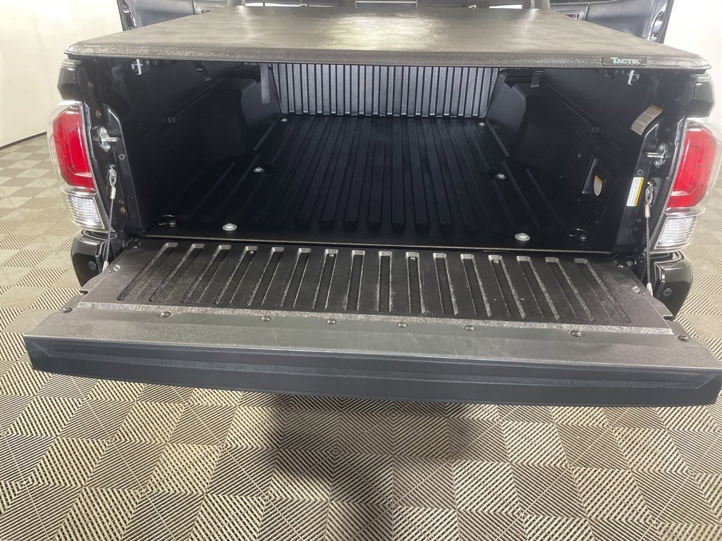Used 2023 Toyota Tacoma Limited image 19