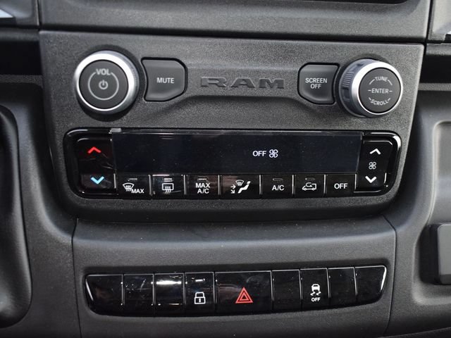 New 2025 RAM ProMaster 3500 w/ Roll-Up Rear Door Package FWD image 13