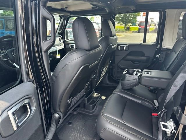 New 2025 Jeep Wrangler Sahara w/ Safety Group image 29