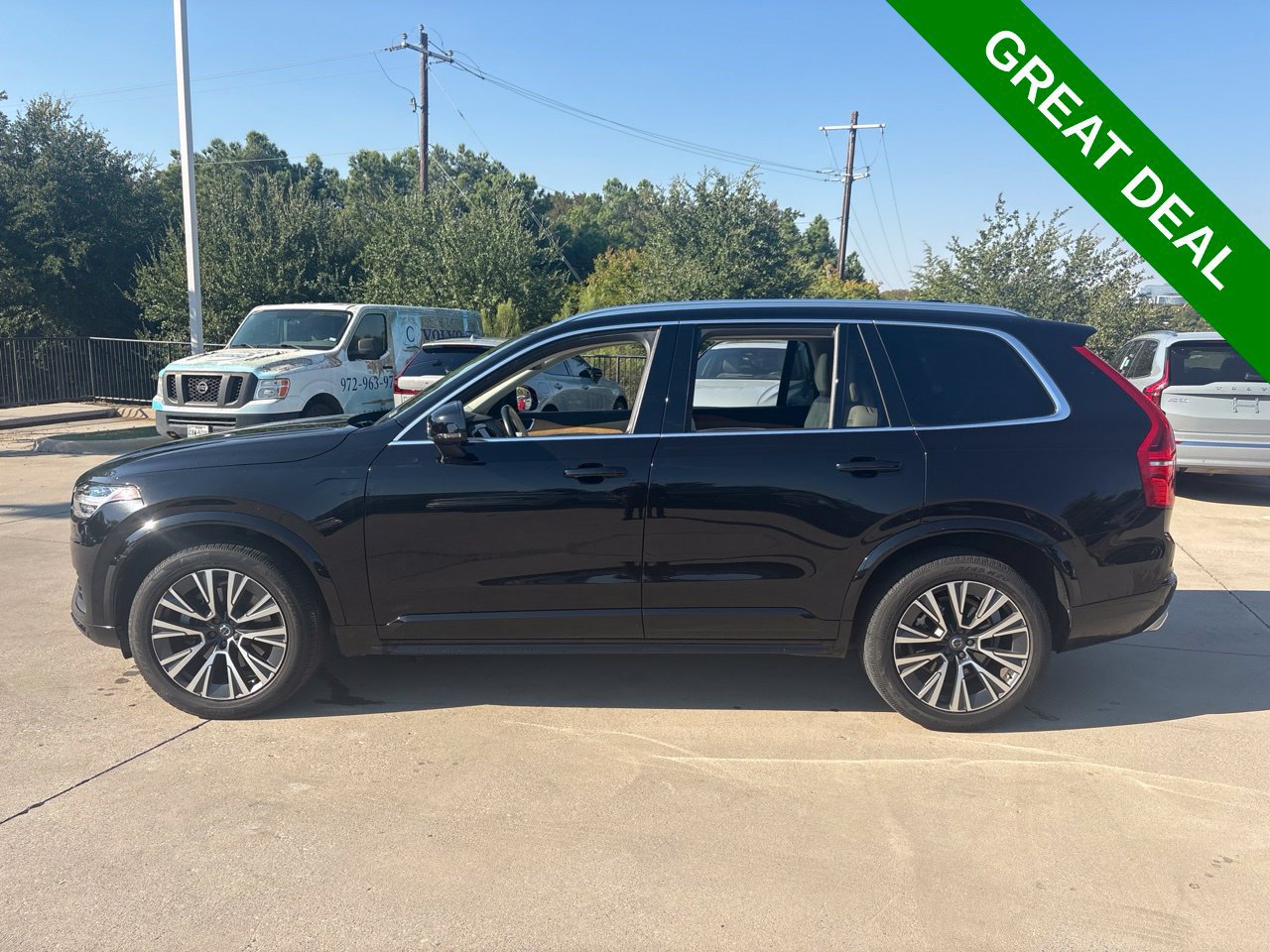 Used 2021 Volvo XC90 T6 Momentum w/ Advanced Package AWD/4WD image 9