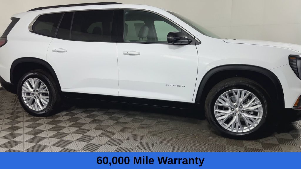 Used 2026 GMC Acadia Elevation w/ Elevation Premium Package FWD image 3