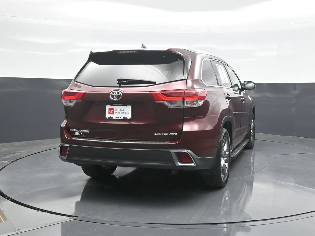 Certified 2017 Toyota Highlander Limited Platinum w/ Protection Package #3 AWD/4WD image 6