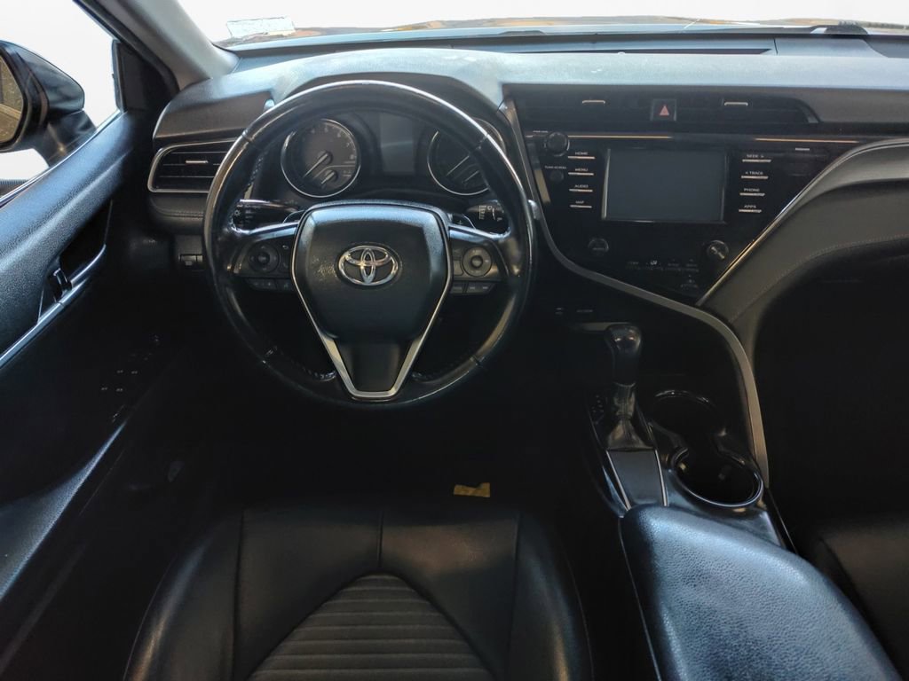 Used 2019 Toyota Camry SE image 18