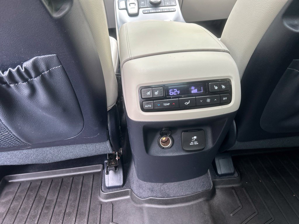 Used 2023 Hyundai Palisade Limited AWD/4WD image 29