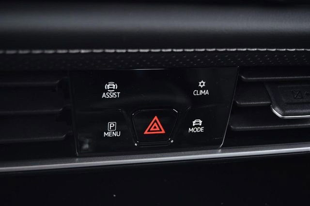 New 2026 Volkswagen Atlas Cross Sport SE image 15