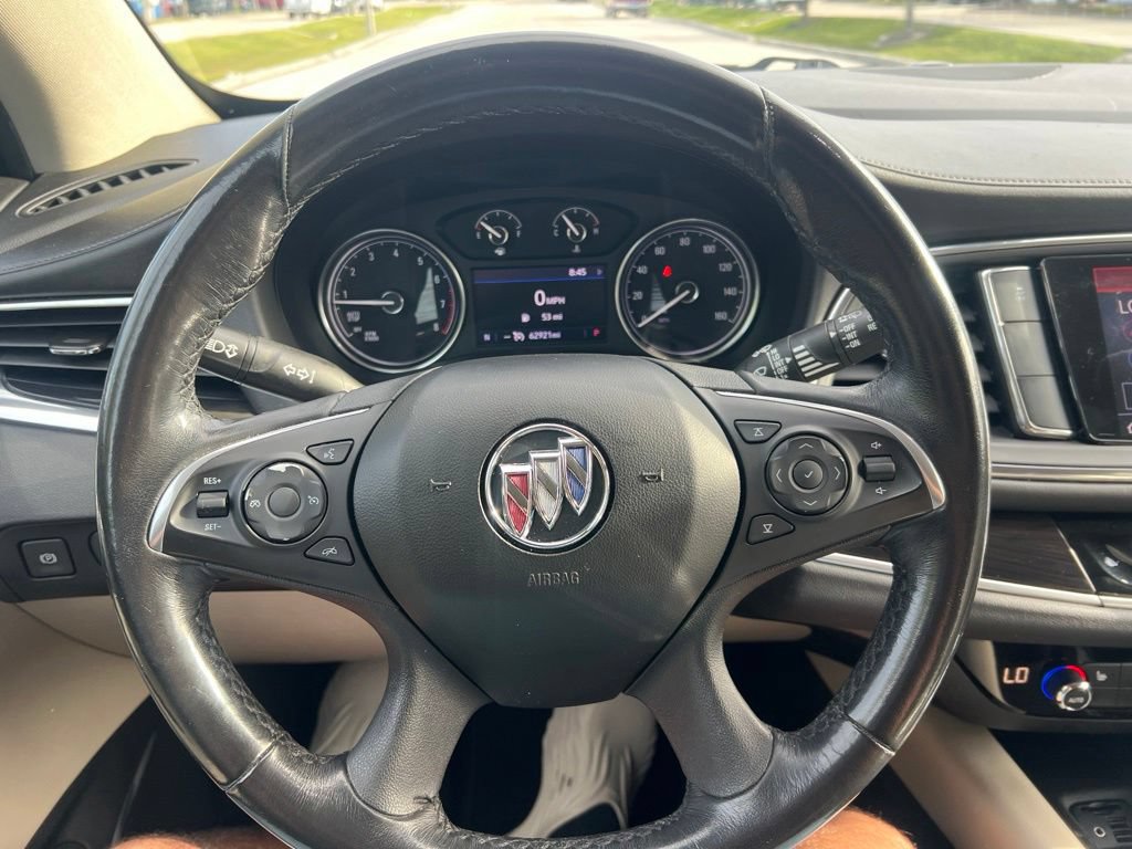Used 2020 Buick Enclave Essence FWD image 37