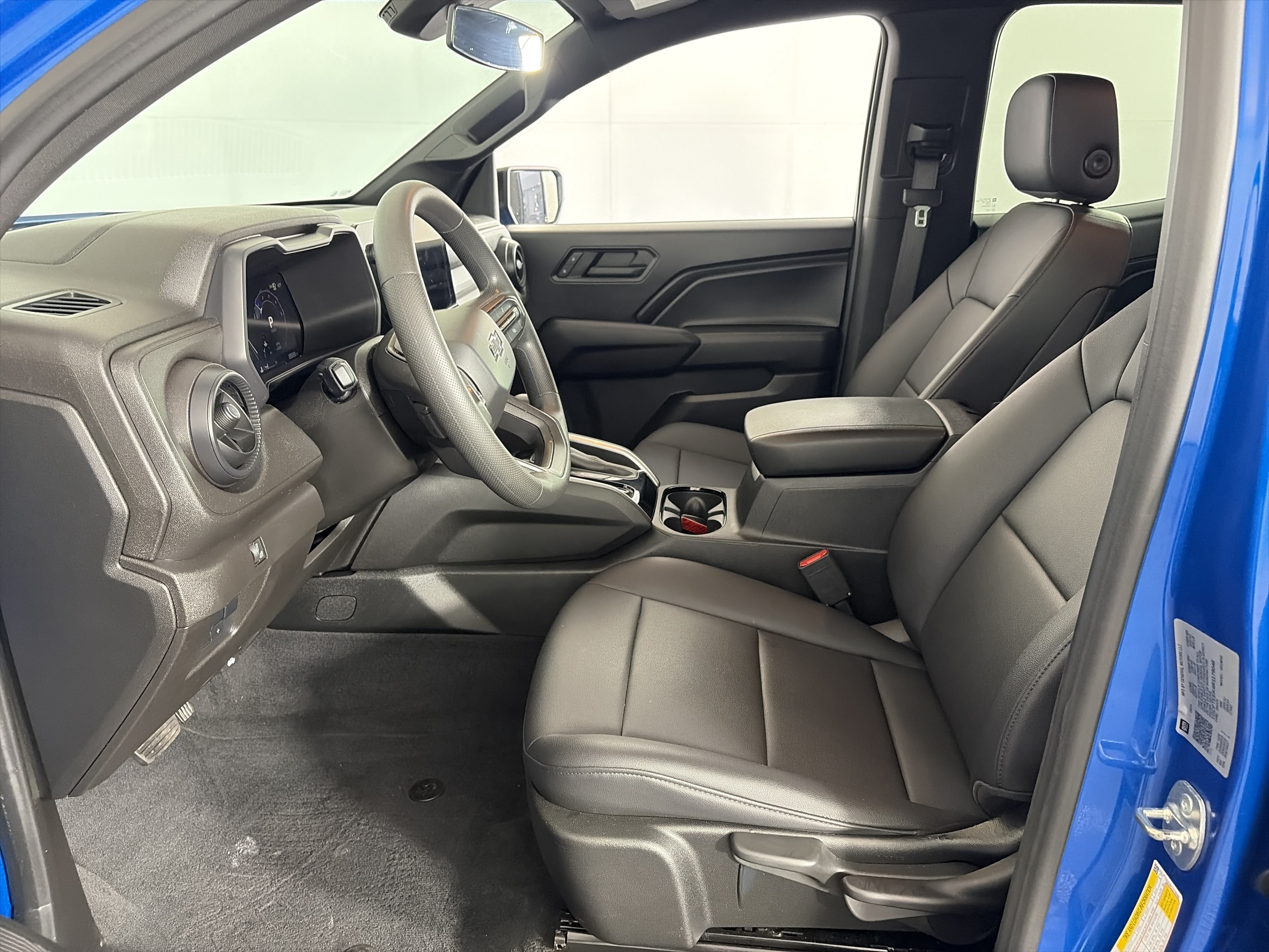 Certified 2024 Chevrolet Colorado Trail Boss w/ Advanced Trailering Package AWD/4WD image 6
