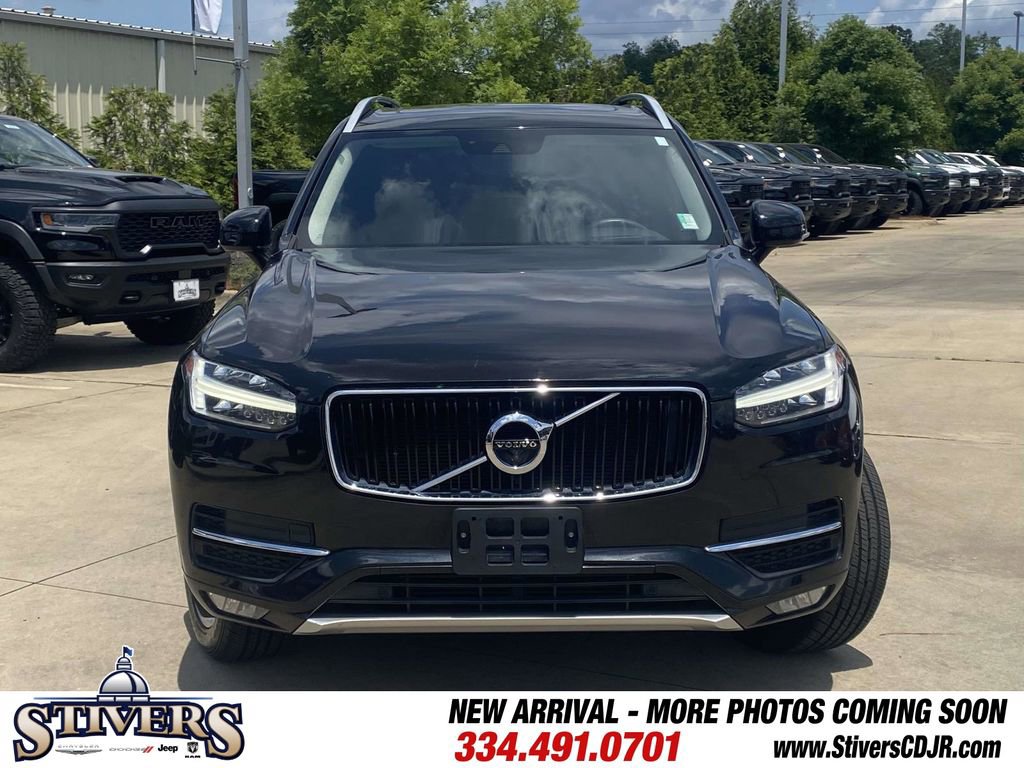 Used 2018 Volvo XC90 T5 Momentum w/ Convenience Package FWD image 2
