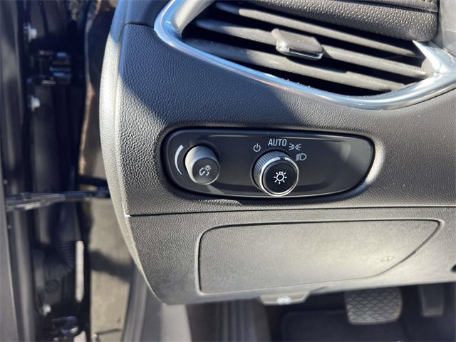 Certified 2023 Chevrolet Malibu LT w/ Driver Confidence Package image 20